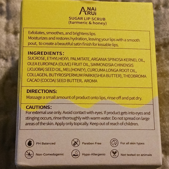 NEW!!! LIP THERAPY SET With HONEY EXTRACT - Picture 4 of 5